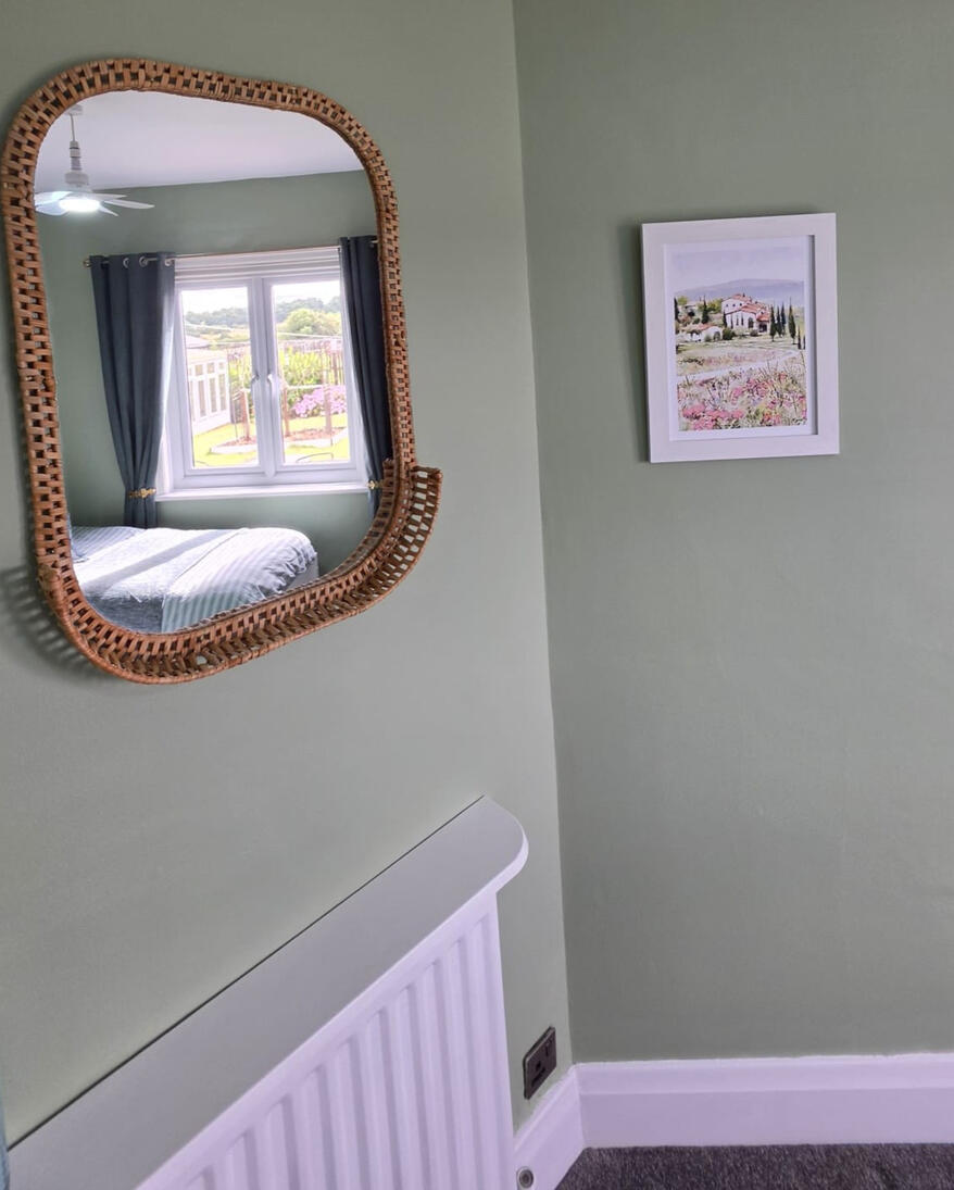 Twin Room Twin Room